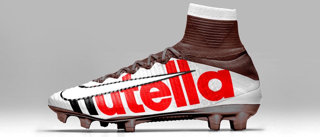 I brand più famosi sponsorizzano le scarpe da calcio Nike e adidas
