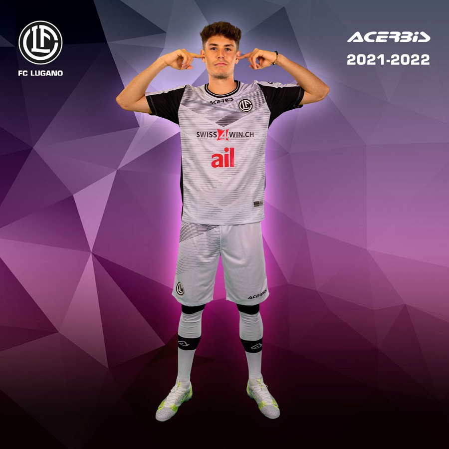 Presentate le maglie della stagione 2021-22 - FC Lugano