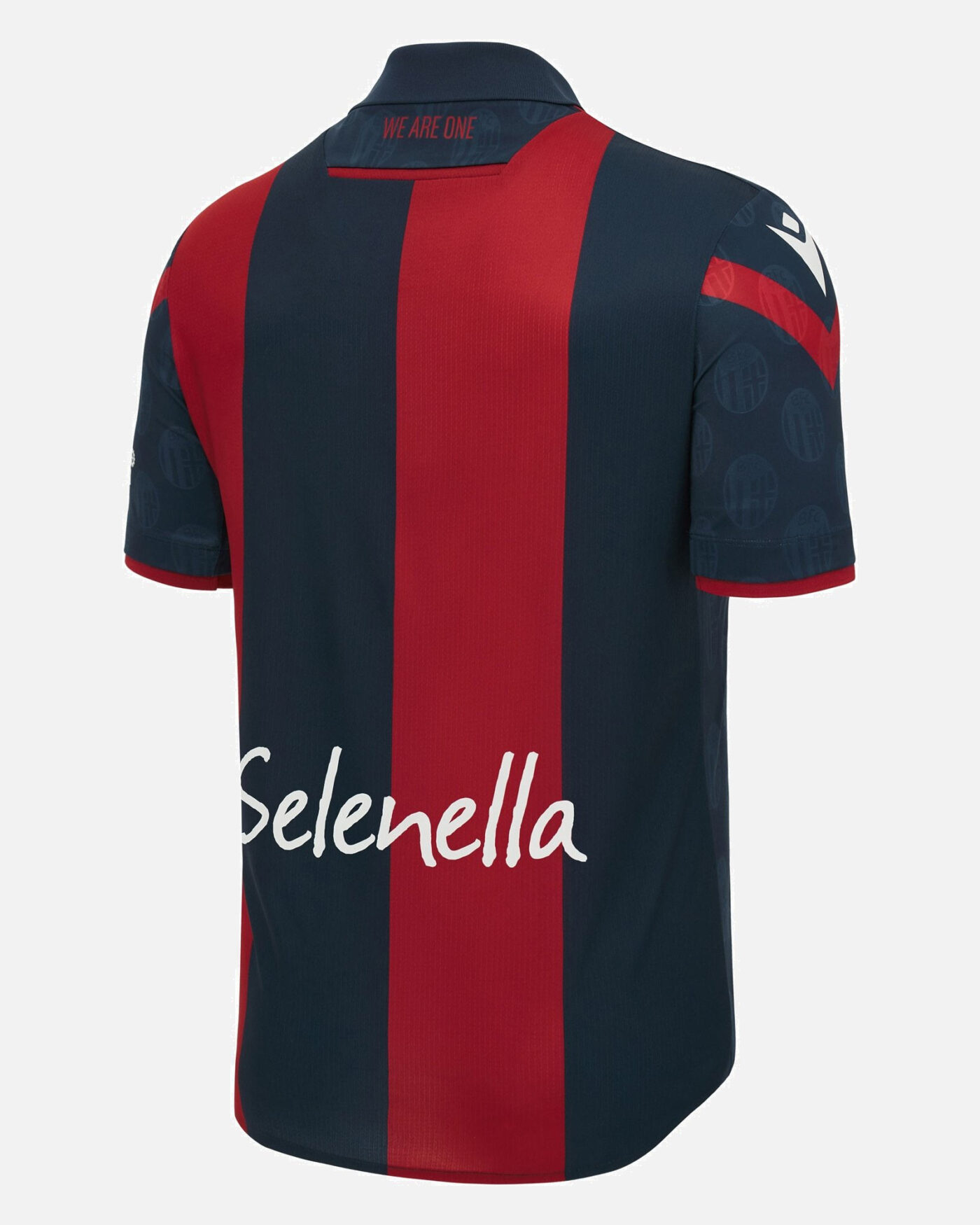 Macron presenta le maglie del Bologna 20232024